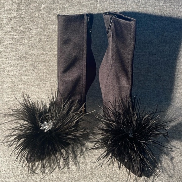 Sam Edelman Shoes - Sam Edelman Fancy Feather Dress Booties. NEW